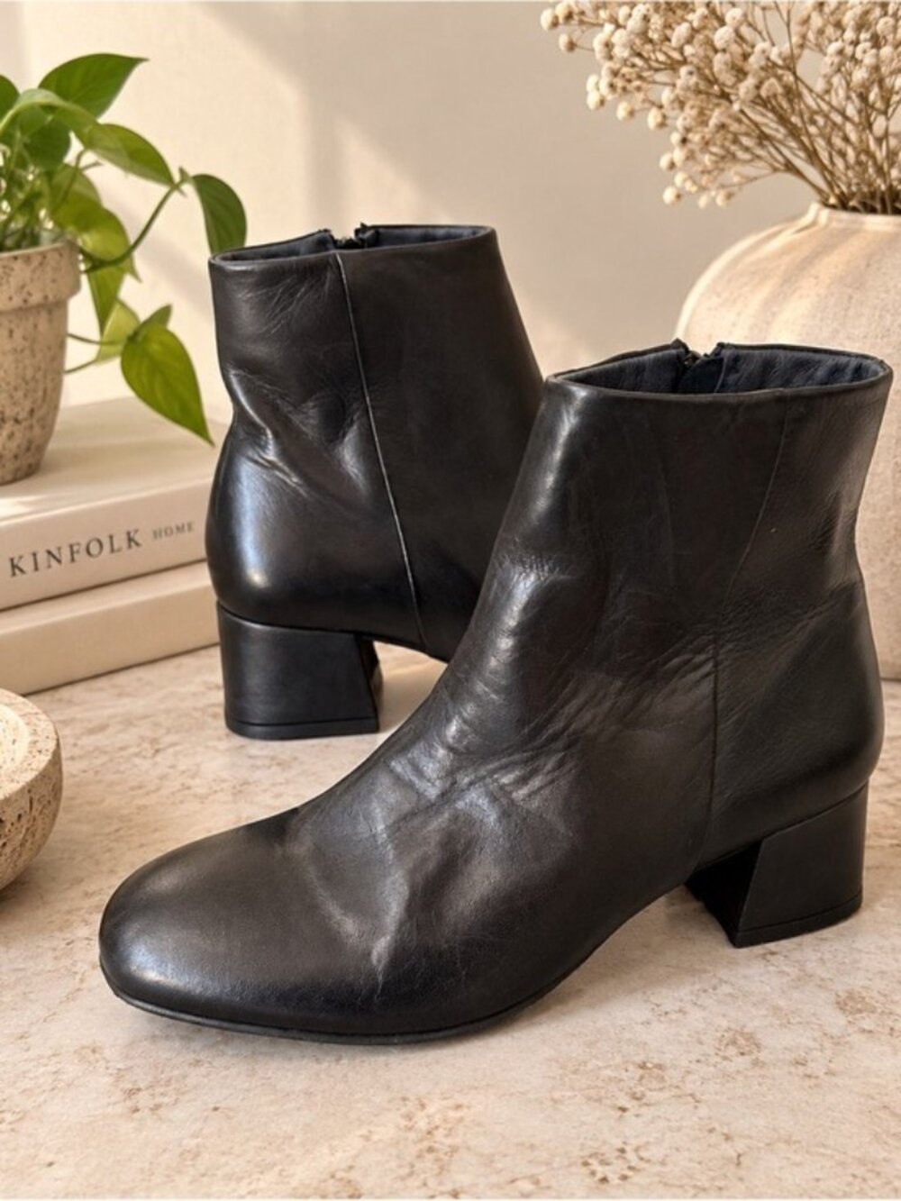 Miz Mooz Black Garin Leather Ankle Booties Women’s Size 7 Block Heel